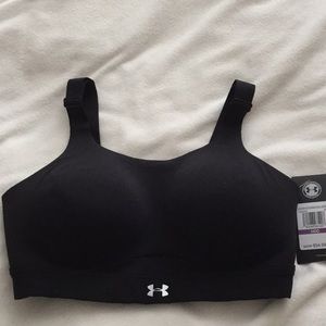 Under Armour sports bra 34DD